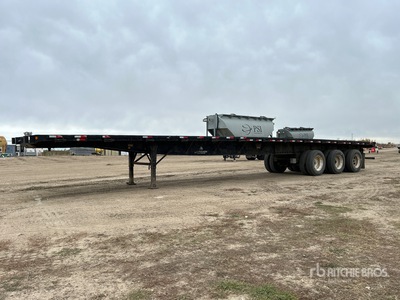 2007 Great Dane 53 ft Tri/A Flatbed Trailer