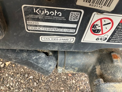 2021 Kubota BX23SLBR 4WD Tracteur agricole utilitaire