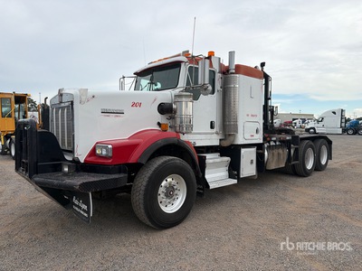 2007 Kenworth C500 6x4 Sleeper Winch Truck
