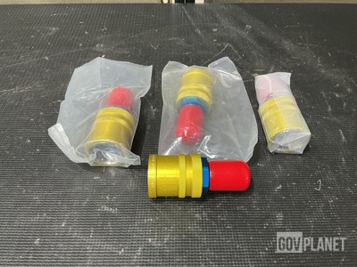 (4) Eaton 7M1258-12 Quick Disconnect Coupling Halves