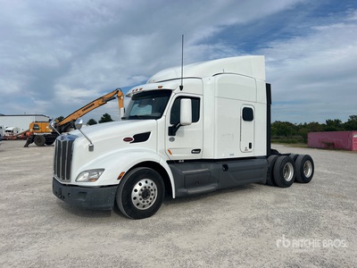2019 Peterbilt 579 6x4 Sleeper Prime Mover
