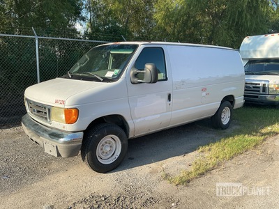 2007 Ford E-150 Furgoneta de carga