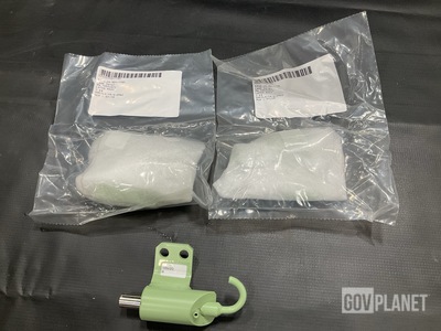 (38) General Dynamics 10554372 Latch Assemblies