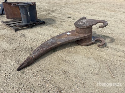 Umc 68 in Q/C Excavator Ripper - Fits Komatsu 290