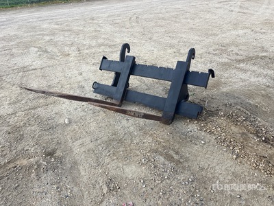48 in Q/C Backhoe Forks - Fits John Deere 410P