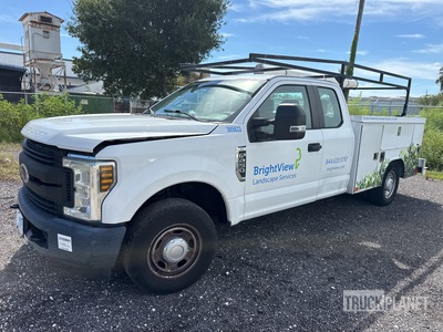 2018 Ford F-250 XL 4x2 Extended Cab Pickup (Inoperable)