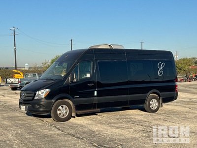 2014 Mercedes-Benz 2500 13 Passenger Van