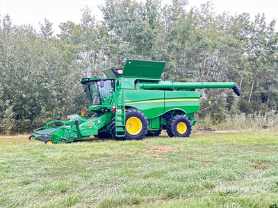 2016 John Deere S680 4x4 Maaidorser