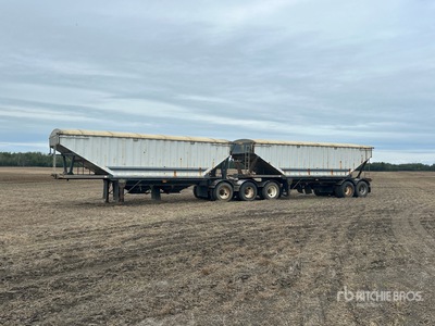 2000 Advance T/A Super B-Train Pup Grain Trailer