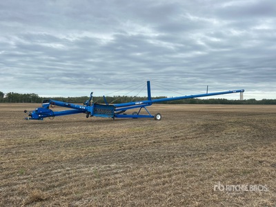 2017 Brandt 1390 HP 13 in x 90 ft Swing Grain Auger