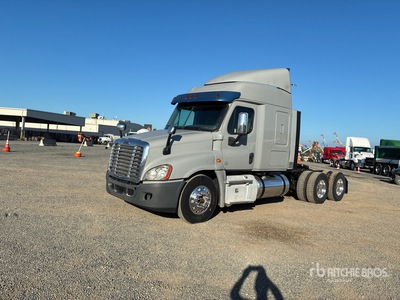 2015 Freightliner Cascadia 125 6x2 Cabeza Tractora Cabina Dormitorio