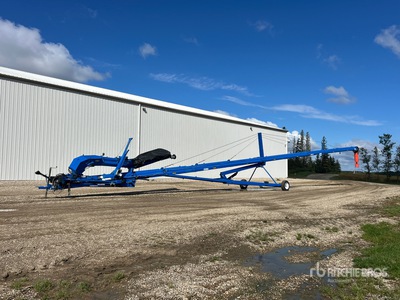 2018 Brandt 1500A 15 in x 100 ft Swing Graan transportband