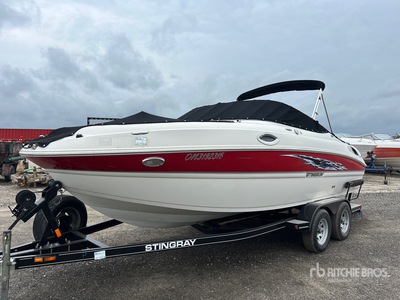 2011 Stingray 215 LT 22 ft Bowrider Boat w/ Trailer