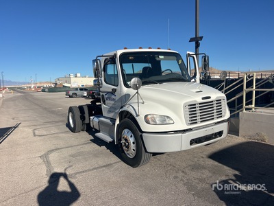2020 Freightliner M2 Furgonetka