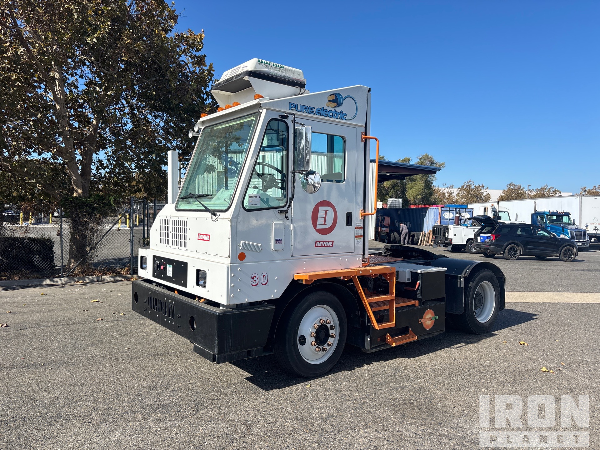 2020 Orange EV T-Series Pure 4x2 Spotter Truck