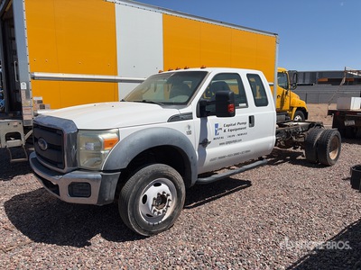 2016 Ford F-550 4x4 Extended Cab Cab and Chassis