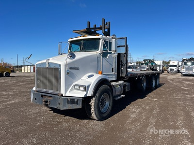 2010 Kenworth T800 8x4 Flatbed Truck