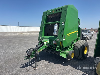 2021 John Deere 460M Prasa rolująca