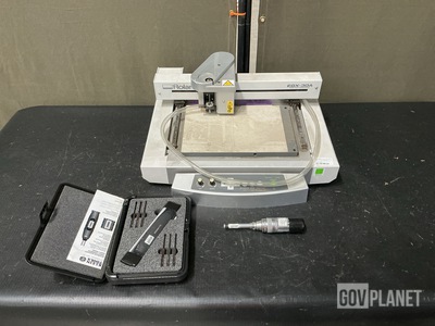 (1) Engraver, (5) Screwdrivers, (8) Screwdriver Sets & Assorted Items