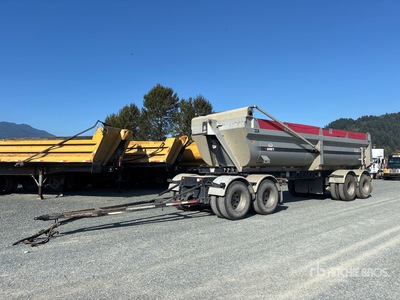 2023 Arne's 450 25 ft Quad/A Pup Remolque banera