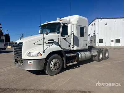2012 Mack CXU613 6x4 Ciągnik siodłowy T/A z kabiną sypialną