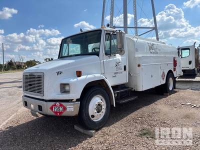 2017 Freightliner FL 70 2200 gal 4x2 Fuel and Lube Truck (Inoperable)