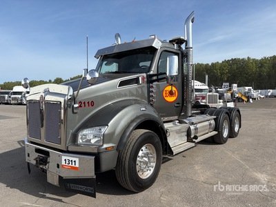 2021 Kenworth T880 6x4 T/A Day Cab Truck Tractor