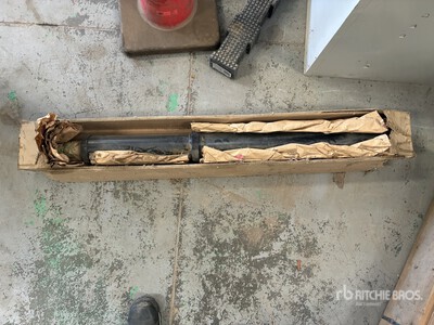 Yale Part # 582007289 Lift Cylinder