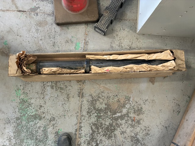 Yale Part # 582007289 Lift Cylinder