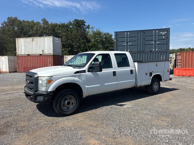 2012 Ford F-250 4x4 Crew Cab Utility Truck