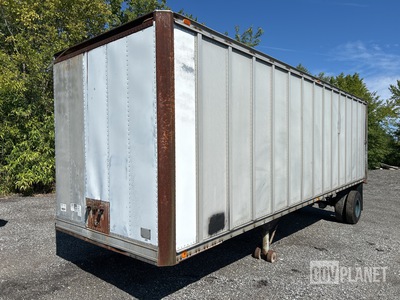 1974 Stoughton AEV-302S-G Van Trailer