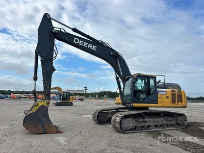 2018 John Deere 300G LC Tracked Excavator