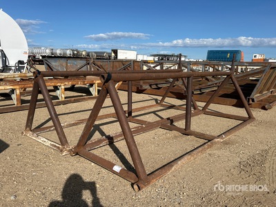 Quantity of (2) 12 ft Pijpstandaard