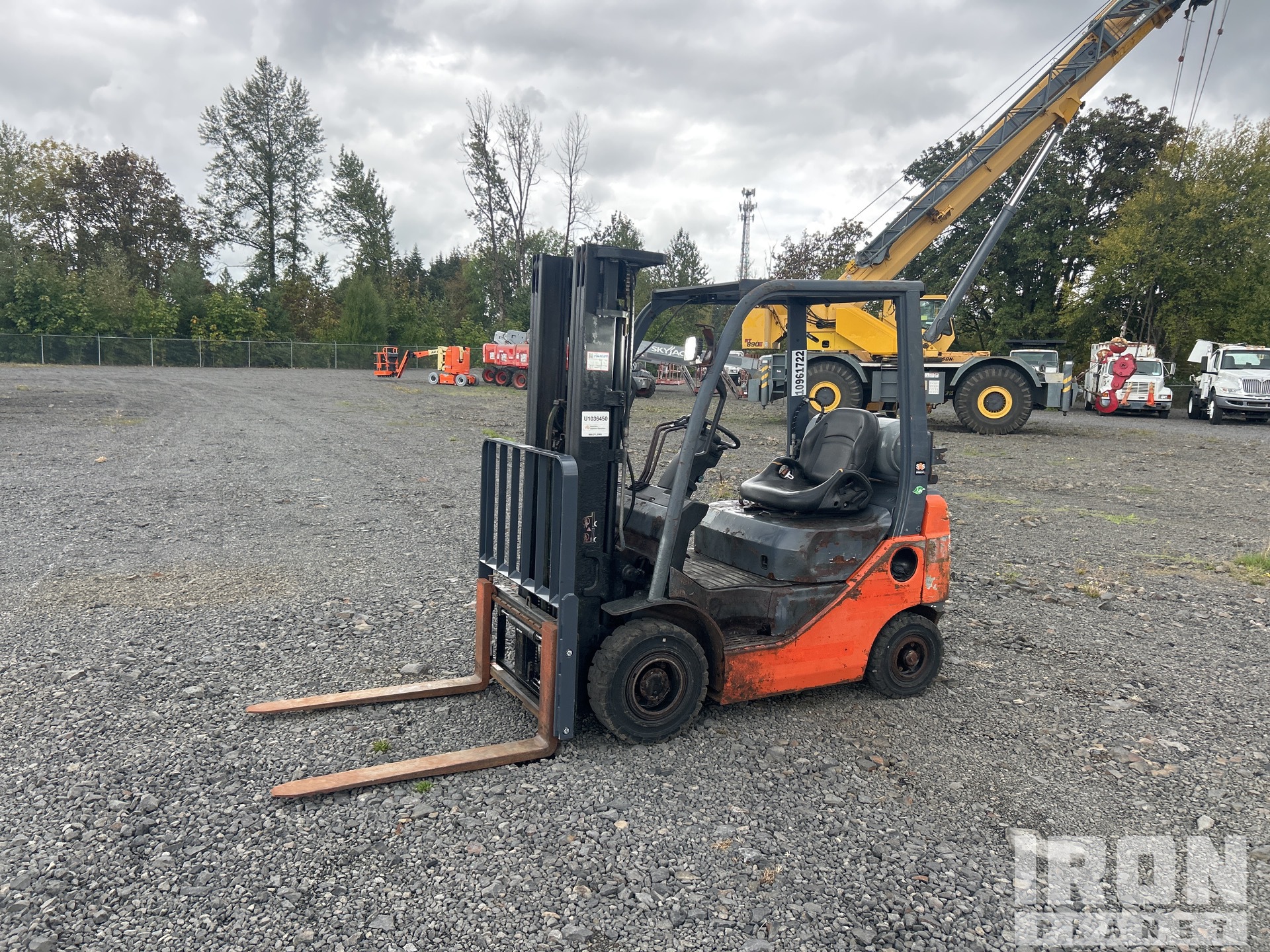 2019 Toyota 8FGU15 2500 lb Forklift