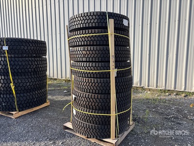 Quantity of (8) 11R22.5 Snow Traction Retreaded Tires (Unused)