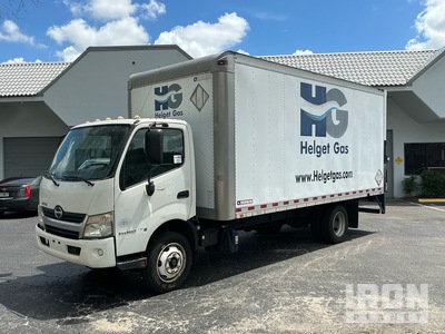 2015 Hino 195 4x2 18' Box Camion fourgon