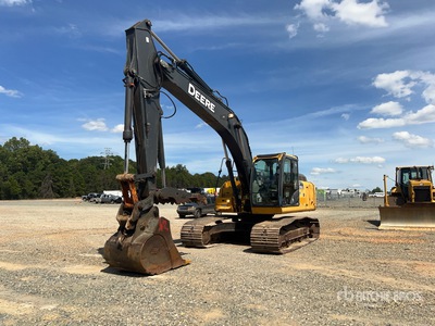 2019 John Deere 210G LC Kettenbagger