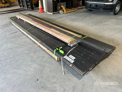 Quantity of (40) 3.5" x 1" x 16' Smart Trim w/ 20 pieces matching 12' Soffitt