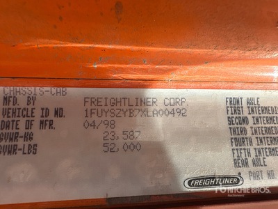 1999 Freightliner FLC 120 6x4 Cabina con cuccetta per trattore stradale