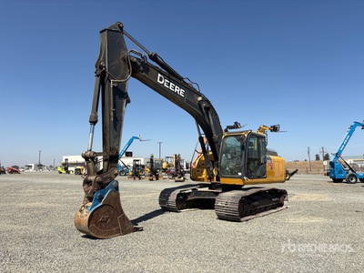 2019 John Deere 210G LC Tracked Excavator