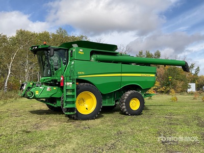 2013 John Deere S670 4x4 Mähdrescher