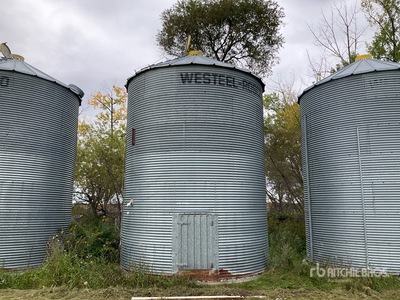 Westeel-Rosco +/- 2350 bu 7 Ring Grain Bin