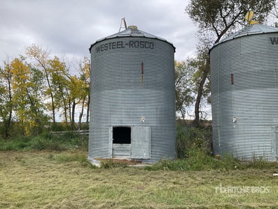 Westeel-Rosco +/- 1650 bu Grain Bin