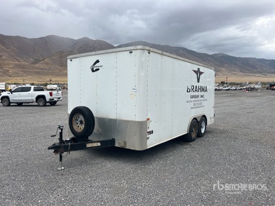 2012 Charmac 16 ft T/A Remorque fermée