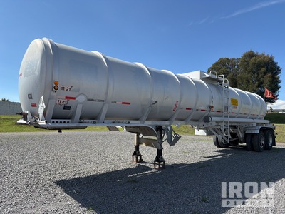 2013 Tytal 31797 L T/A Tanker Trailer