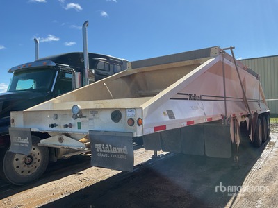 2014 Midland MG38MX3000 38 ft Tri/A Belly Dump Trailer
