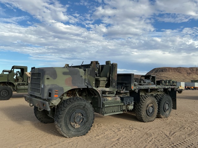 Oshkosh AMK25A1 MTVR 7 Ton 6x6 Cargo Truck Oshkosh AMK25A1 MTVR 7 Ton 6x6 Cargo Truck