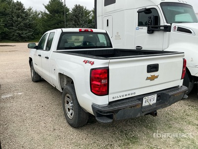 2018 Chevrolet Silverado 1500 4x4 Extended Cab Pickup