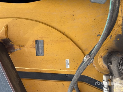 2018 John Deere 410L Backhoe Loader