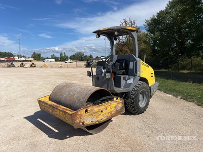 2013 Dynapac CA1300D Compacteur Monocylindre Smooth Drum Compactor